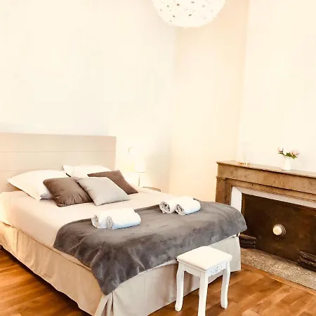 Apartment Le Pari Nimois, Avec Parking, Centre Arenes